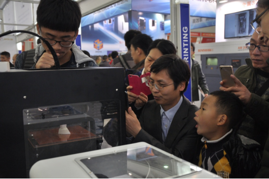 嘉一高科受邀出席第十二届光博会 3D打印备受关注
